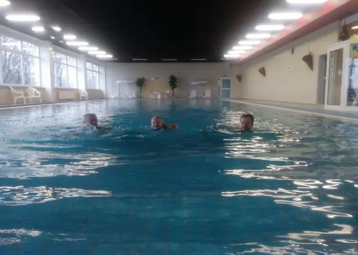 Kasing Mit Freiem Wlan Und Schwimmbad Apartman 3*